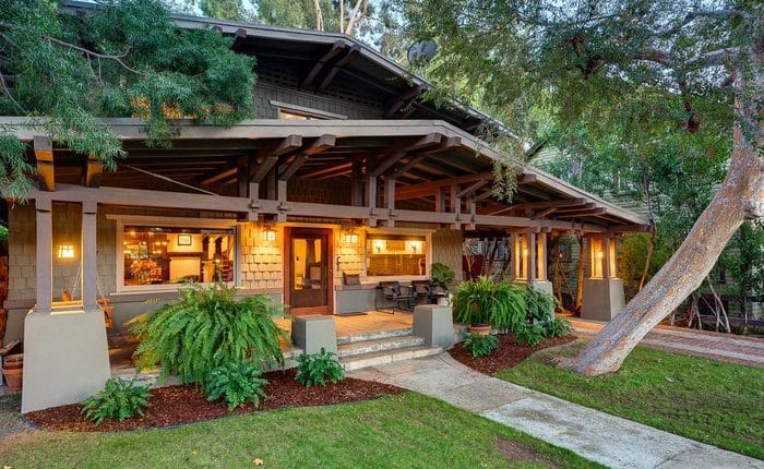 Mid Wilshire Craftsman House by John and Donald Parkinson