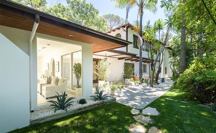 Sherman Oaks Contemporary Mediterranean home