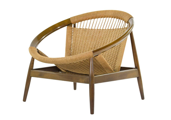 Illum Wikkelsø Ringstol chair