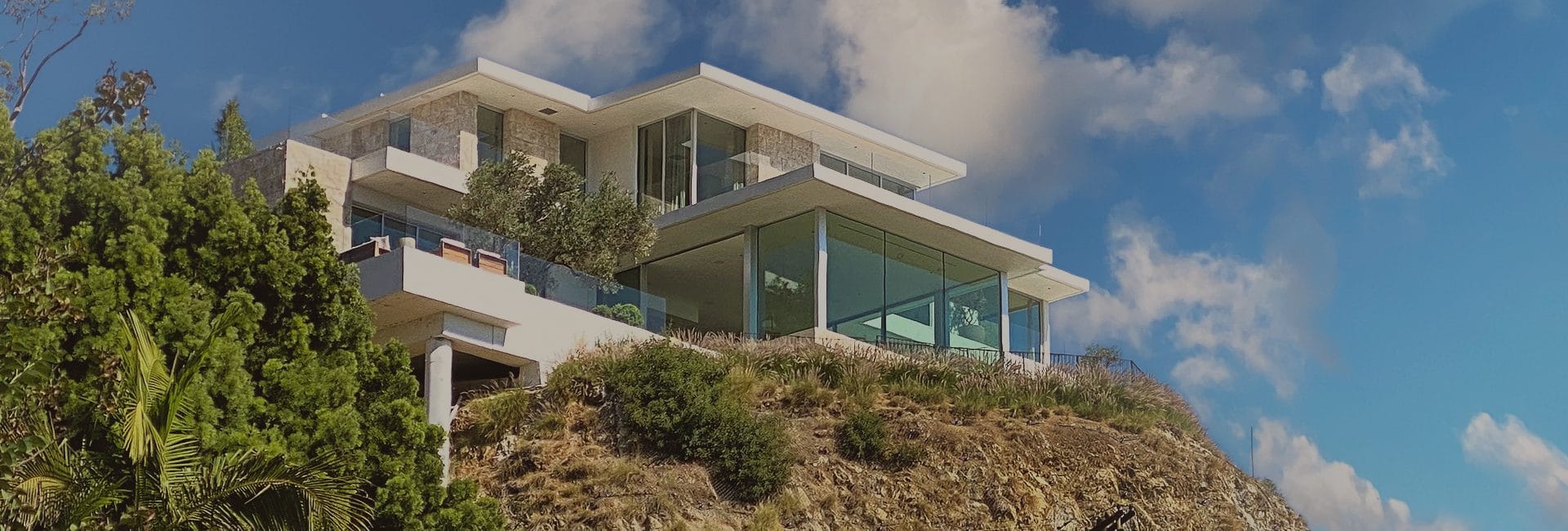 modern contemporary homes for sale