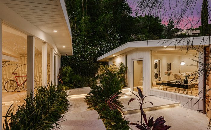 Briar Summit Mid Century Modern by Richard Dorman with guest house