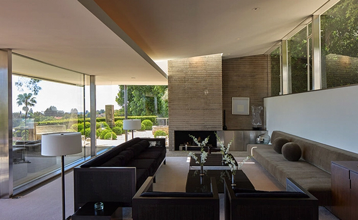 Living room of the Richard Neutra Bel Air home - The Brown House