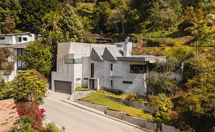 david-lynch-lloyd-wright-mid-century-house-9
