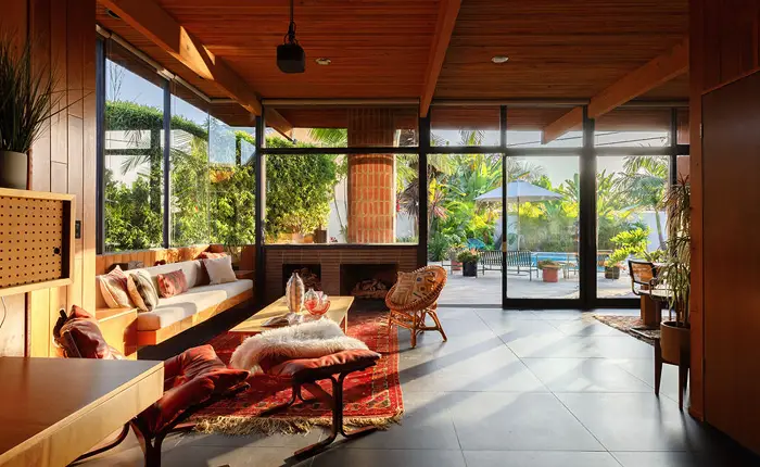 mid-century-home-jefferson-park-2