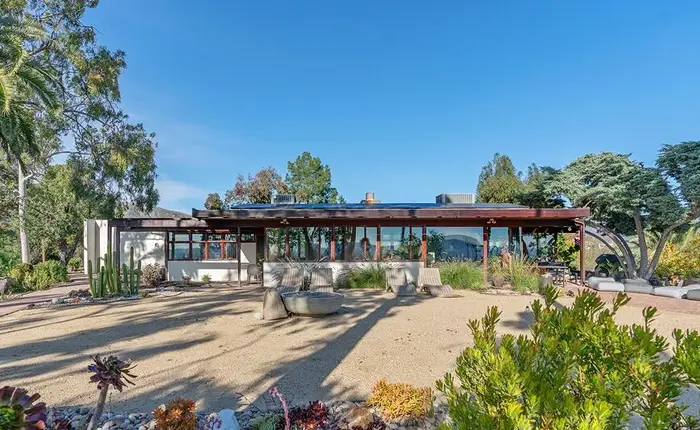 richard-neutra-mid-century-house-granada-hills-3