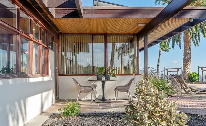 richard-neutra-mid-century-house-granada-hills-5