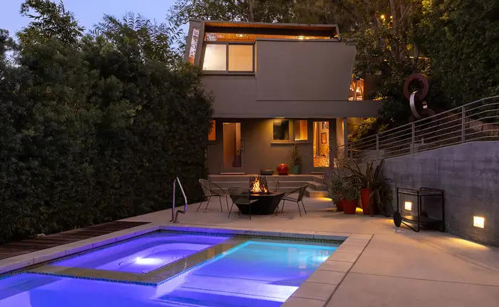 rudolph-schindler-mid-century-hollywood-hills-house-11
