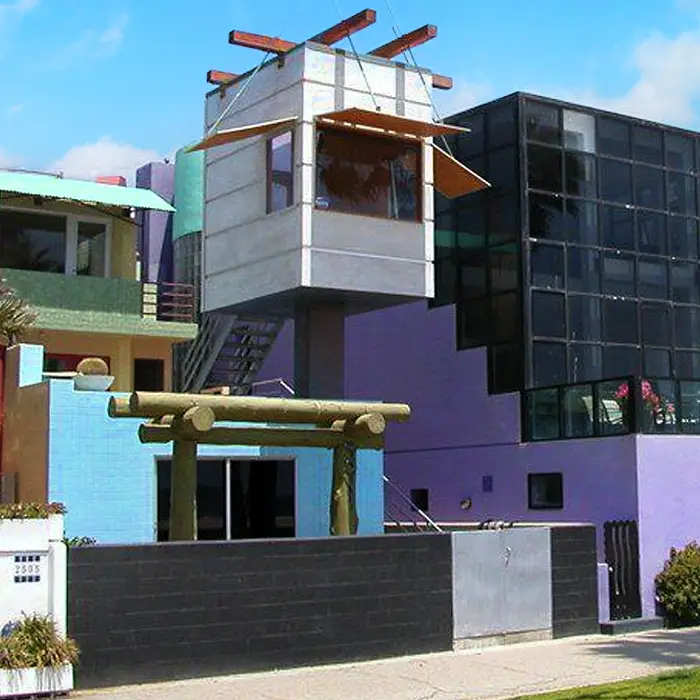 The Norton House on Venice Beach with its iconic lifeguard-tower studio overlooking the Pacific Ocean