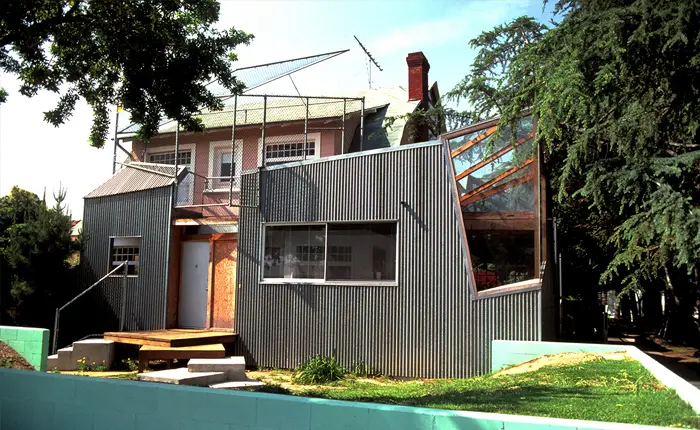Frank Gehry's own Santa Monica residence showing chain-link, corrugated metal and the radical 1978 renovation
