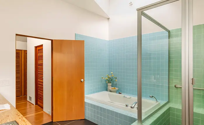 frank-gehry-sirmai-peterson-house-12