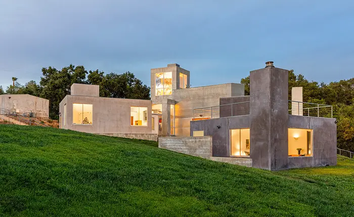 frank-gehry-sirmai-peterson-house-3