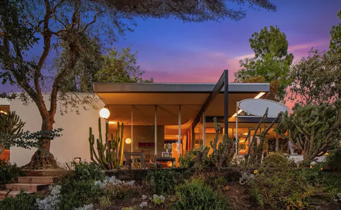 richard-neutra-mid-century-sale-house-brentwood-8