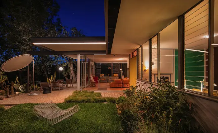 richard-neutra-mid-century-sale-house-brentwood-9