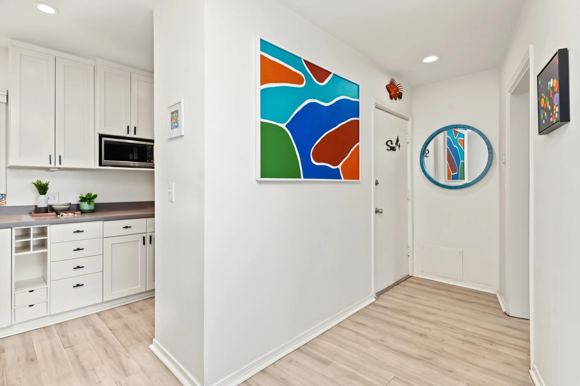 mid-century-edward-fickett-condo-5hi