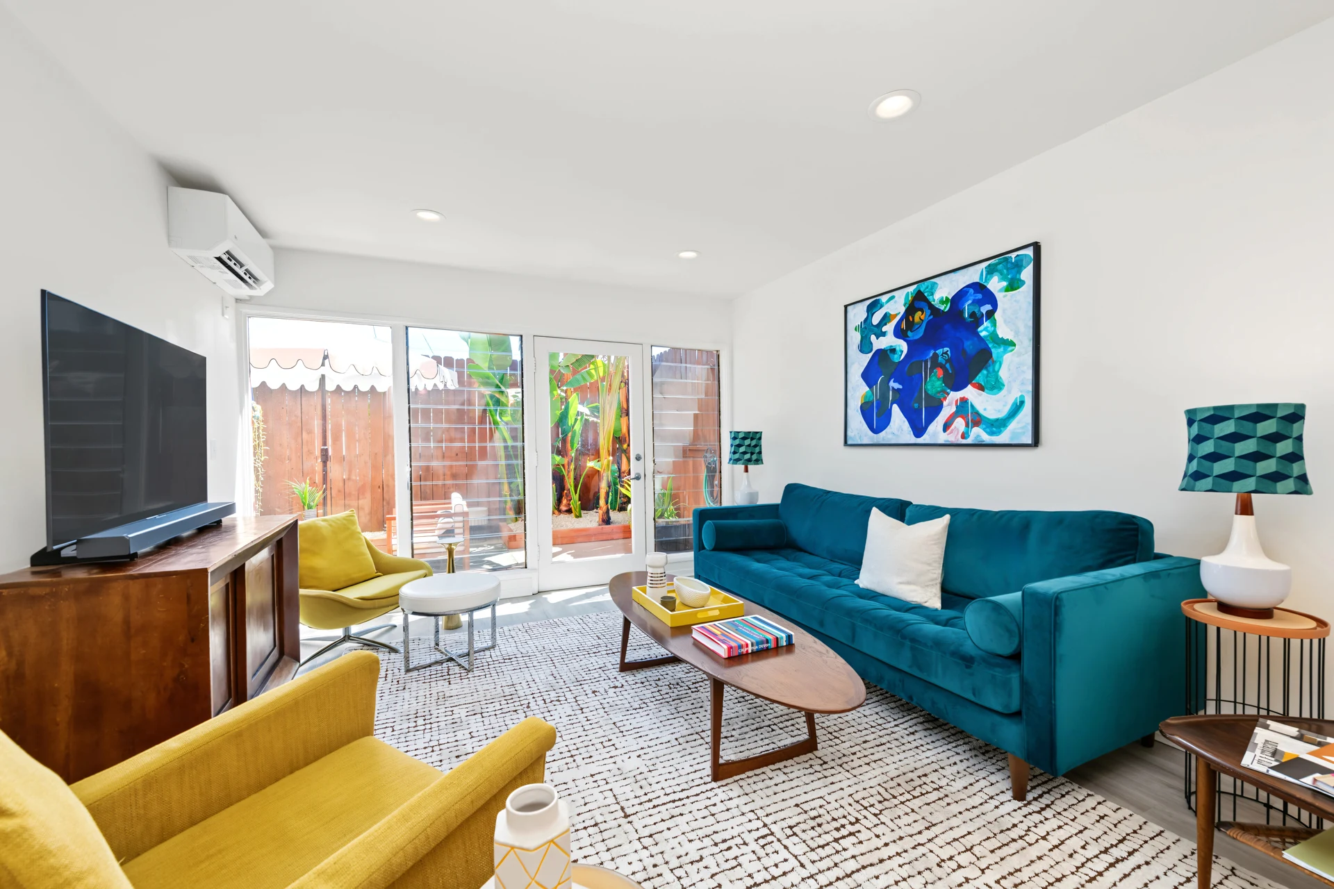 mid-century-edward-fickett-condo-8hi