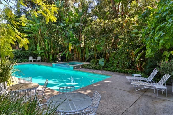 Mid Century Home-Encino